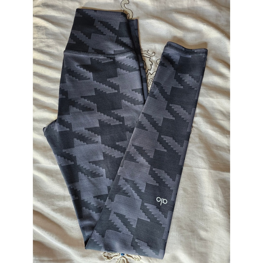 ALO Yoga Illusion 3 Leggings Black Gray Geometric Print High Rise 27.5"